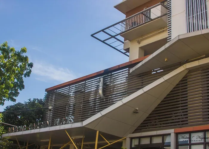 Mabolo Garden Flat A3 Free Rooftop Pool, Short Walk Ayala Mall Cebu