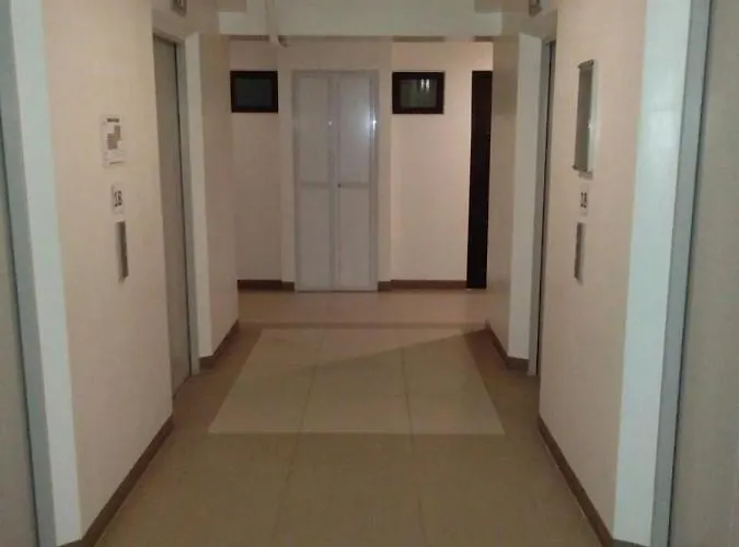 Appart hôtel Mabolo Garden Flat A3 Free Rooftop Pool, Short Walk Ayala Mall Cebu