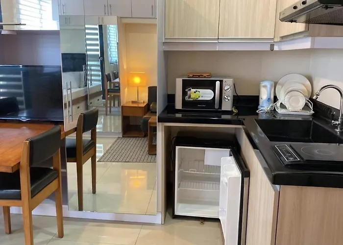 Mabolo Garden Flat A3 Free Rooftop Pool, Short Walk Ayala Mall 3* Cebu